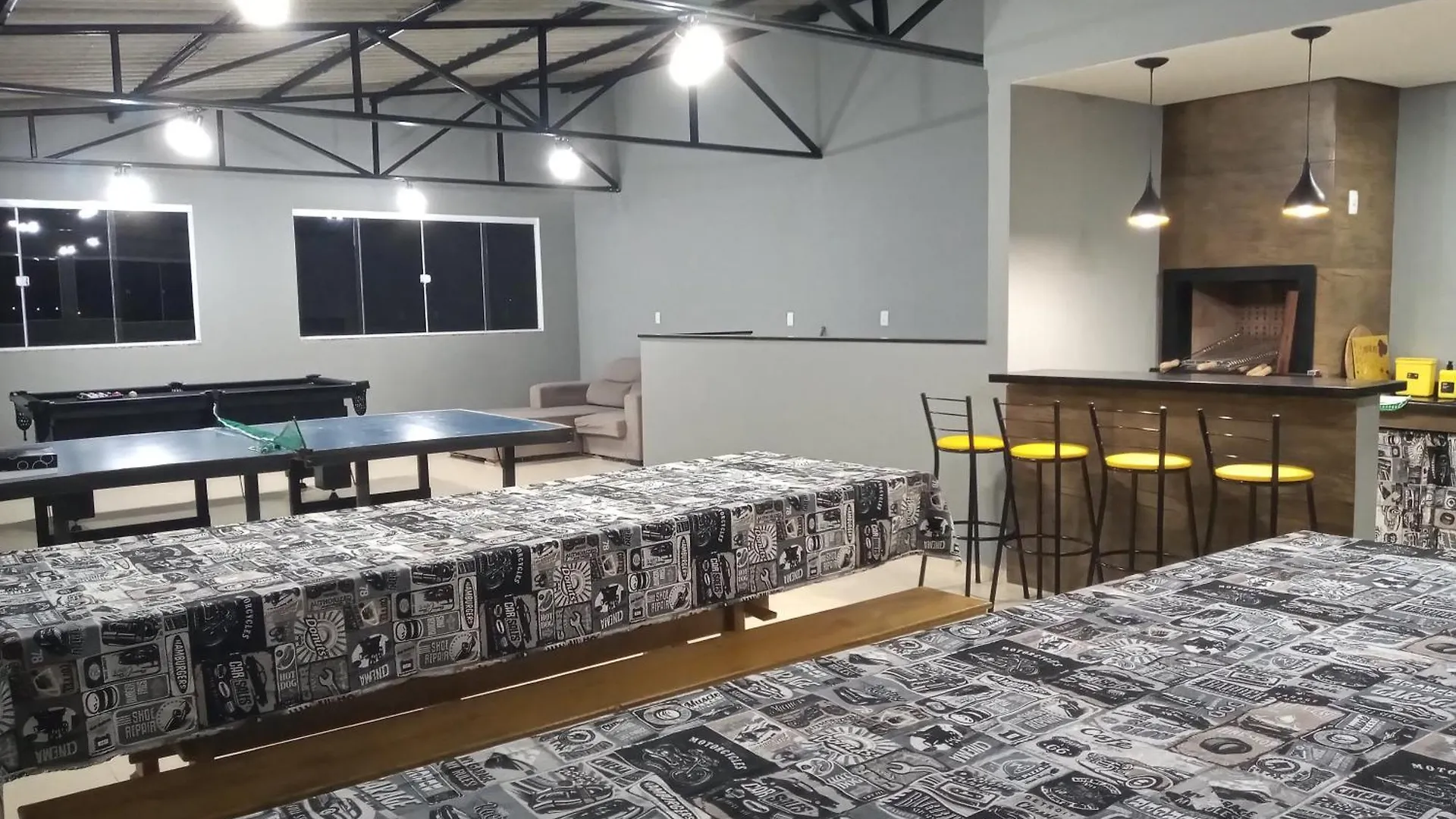 Triplex Com Salao De Festas A 1.3 Km Da Praia Piçarras