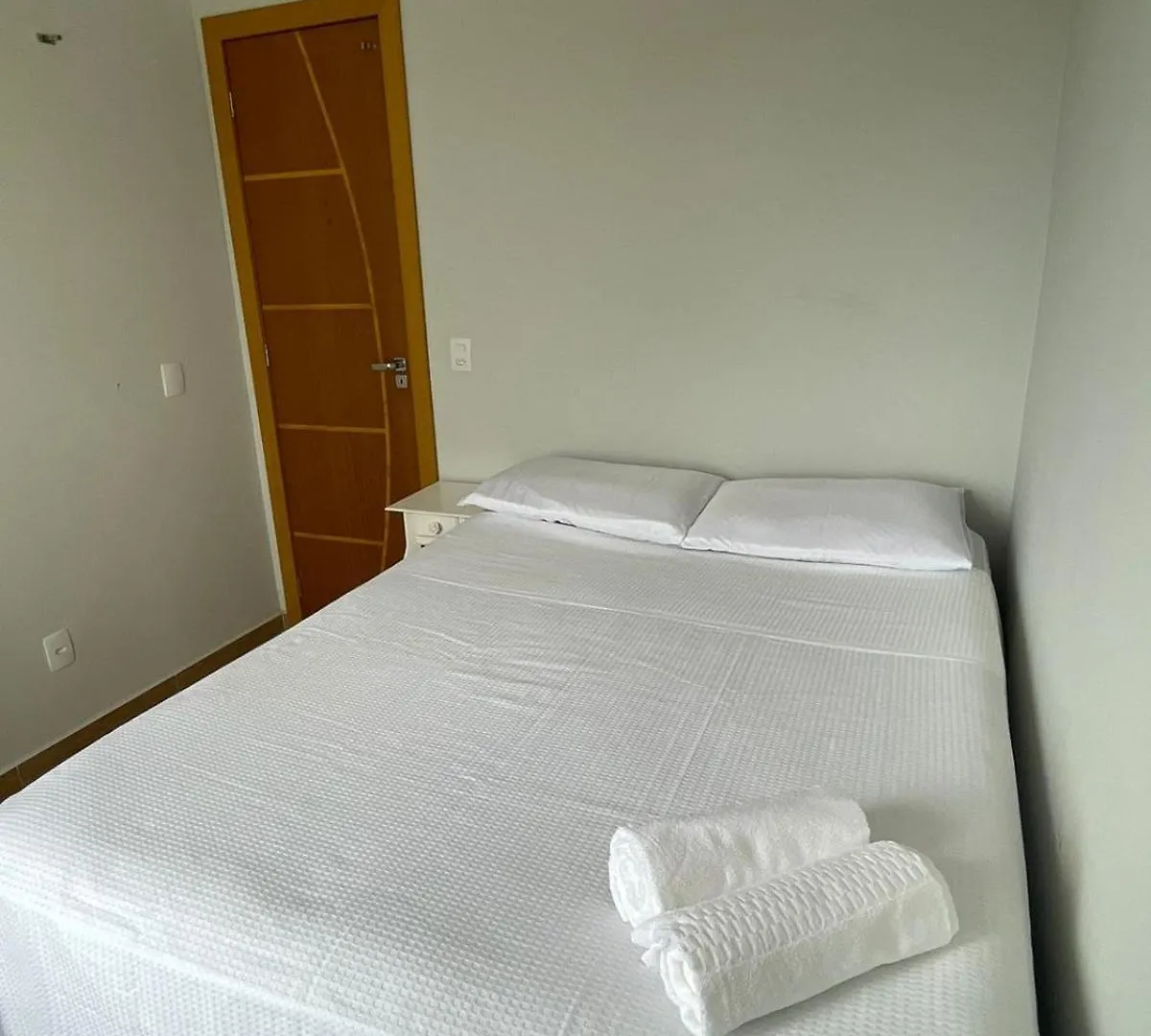 Feriehus Triplex Com Salao De Festas A 1.3 Km Da Praia Piçarras
